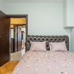 The Right Choice 10